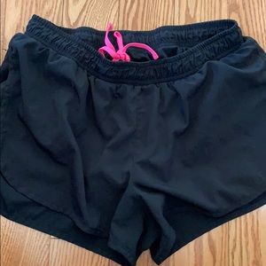 Old Navy women athletic shorts